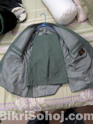 Full complete suit for sell new